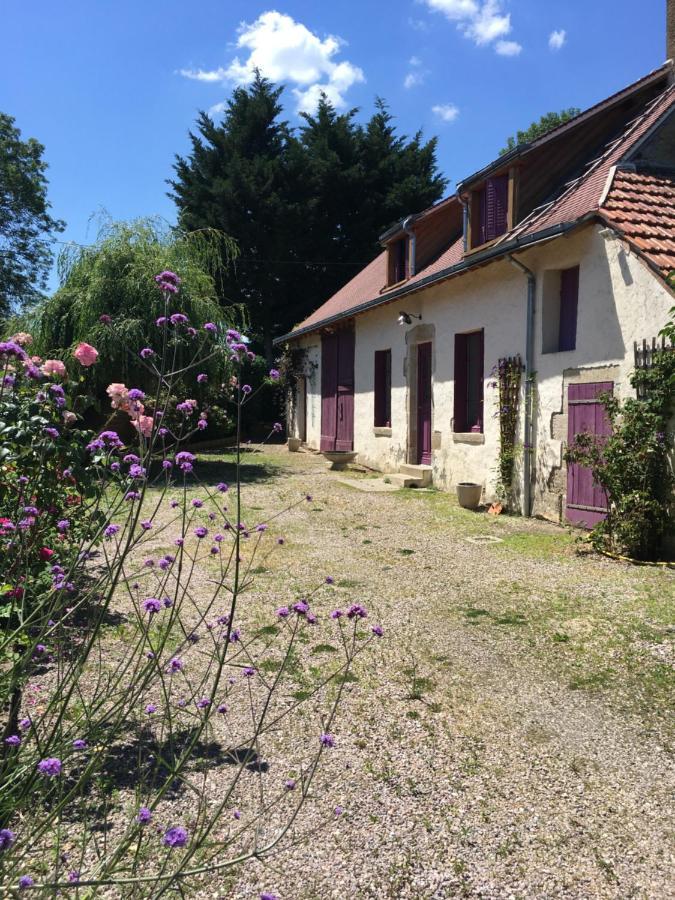 Gite Les Tazons - Pays De George Sand Montipouret Eksteriør billede